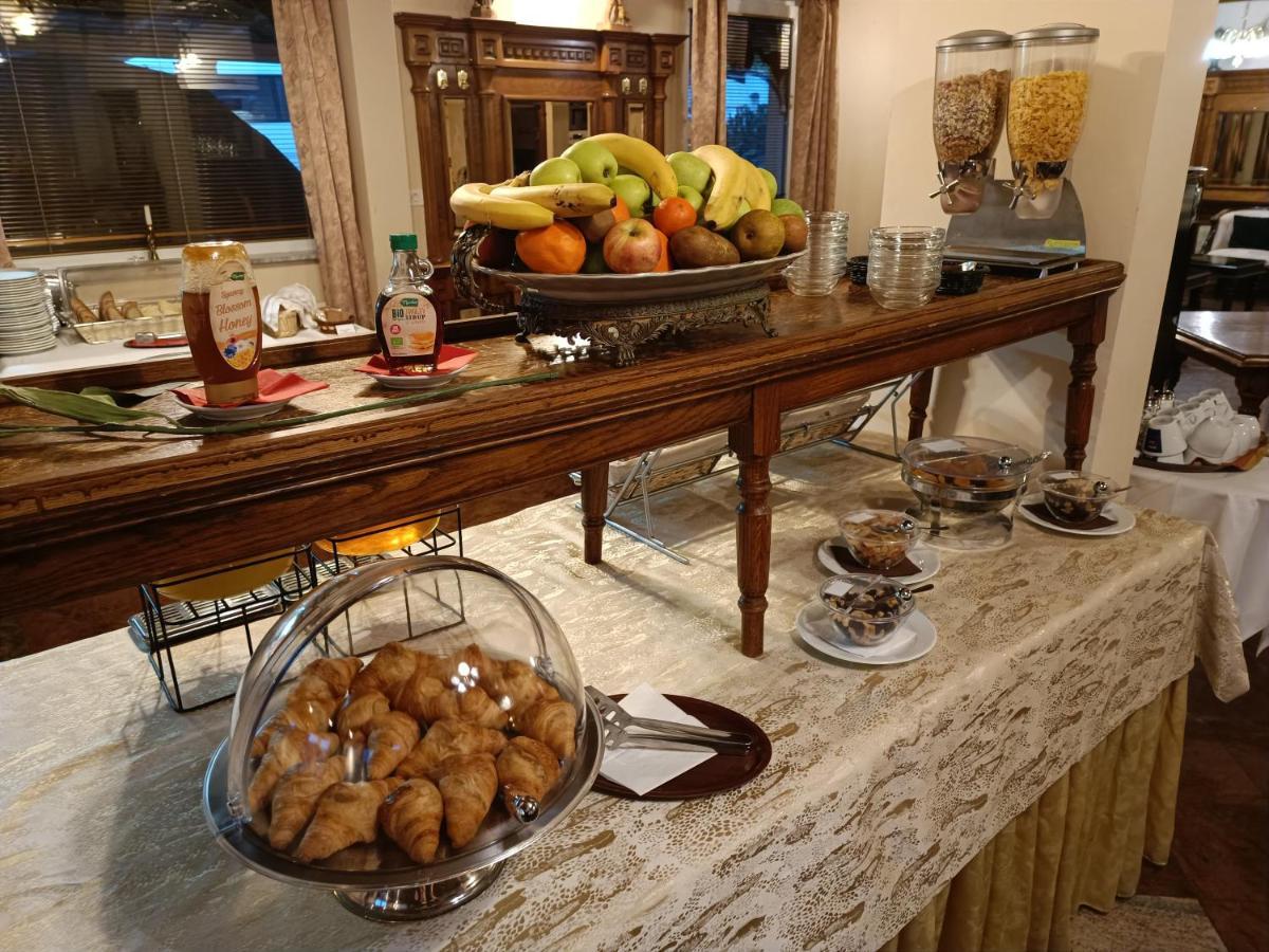 Hotel Razgorsek Веленье Экстерьер фото