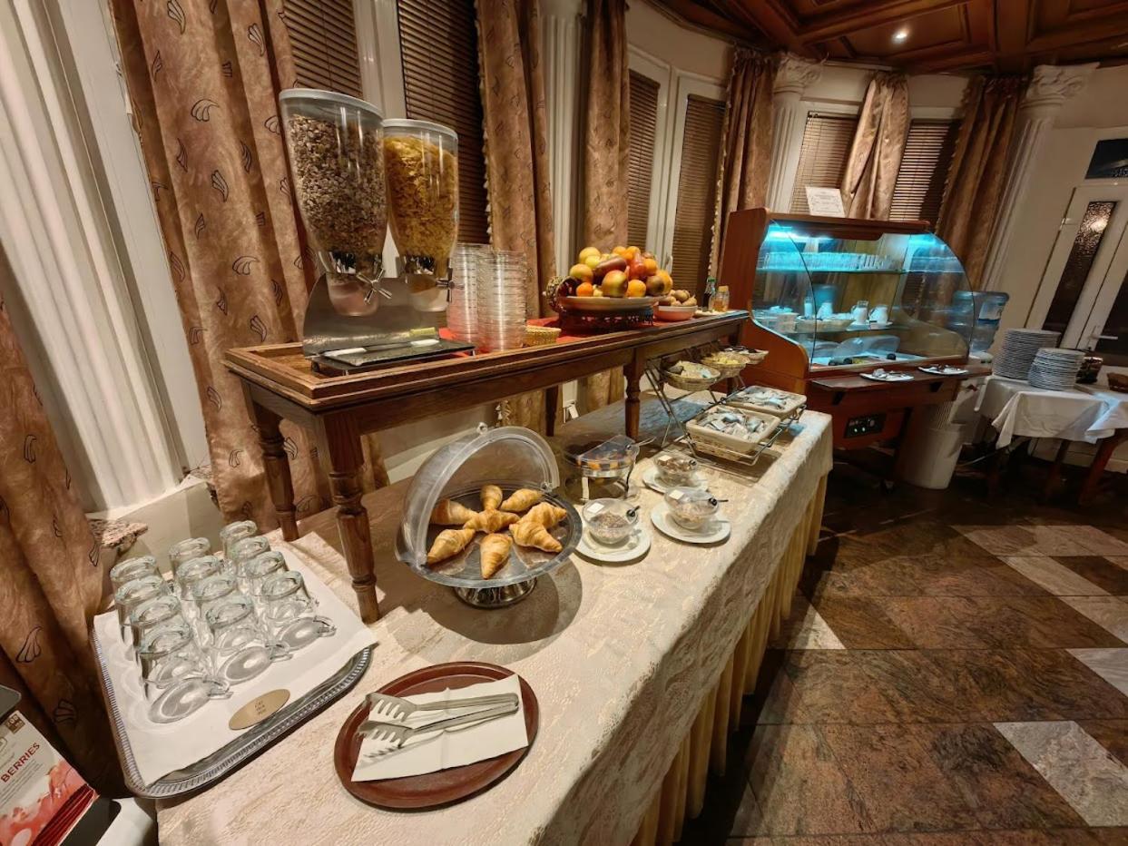 Hotel Razgorsek Веленье Экстерьер фото